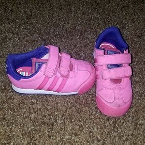 Adidas toddler shoes size 6